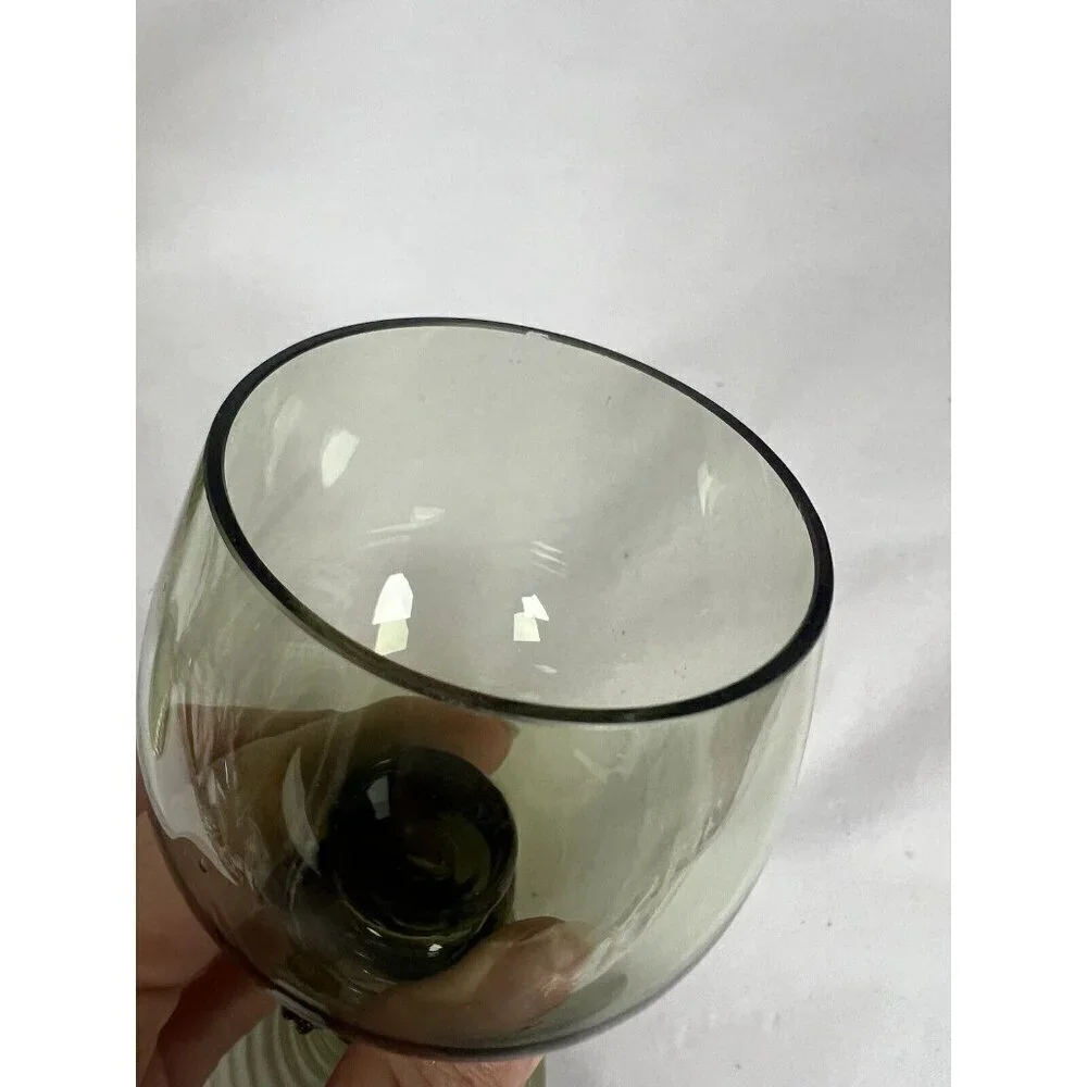 Theresienthal in Bavaria, glass pattern 544. Green Victorian vine glasses set 3